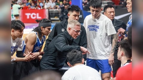 籃球／台灣男籃對決中國！台灣隊決勝節遭逆轉以93比100吞下敗仗