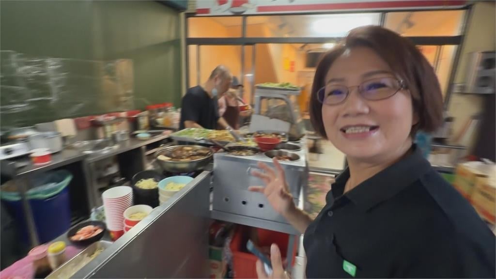 小黃運將帶路! 肉燥蝦湯完美融合 擔仔麵飄香多年