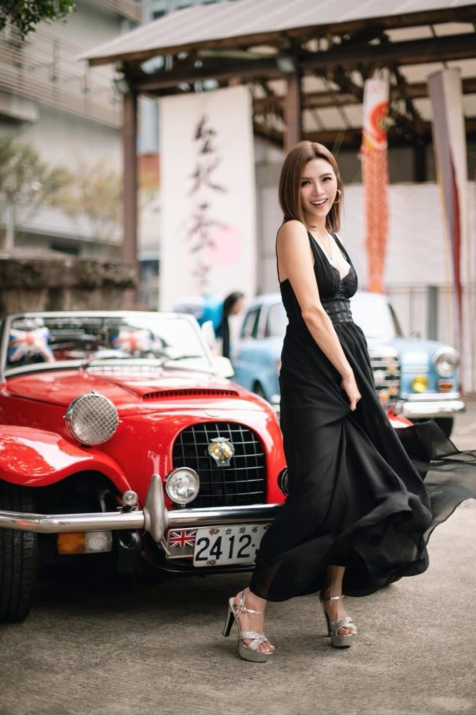 胡嘉愛外出遇險!路見急轉車「朝她直衝」險撞上 本人嚇壞:魔鬼駕駛