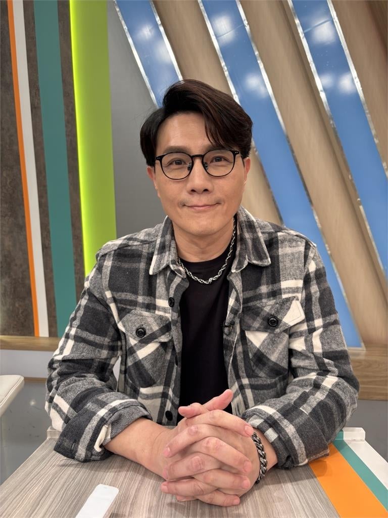 愛雅爸爸裝心臟支架！仍堅持在家中泡澡全家都超緊張