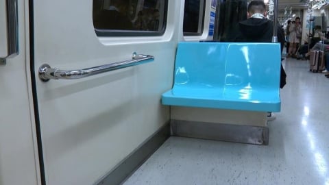 北捷車廂爆衝突！四寶媽「打手心管教小孩」遭陌生男子K頭　他嗆：我就是要管