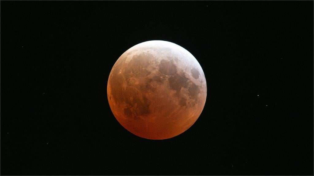 全台雲多又雨看得到「元宵血月」嗎？氣象署曝「這時段」水氣減少有望瞥見…