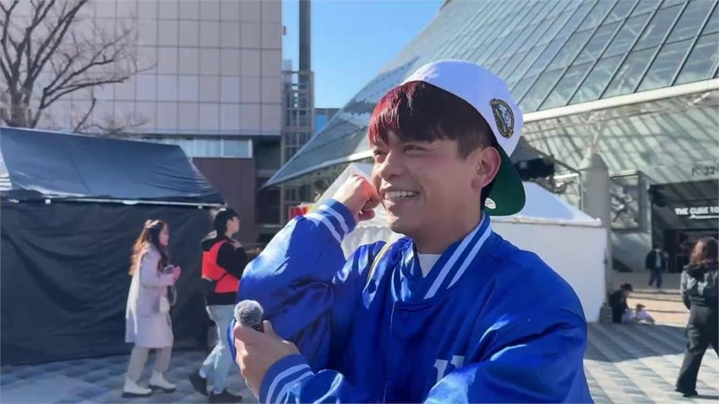 經典賽(影)/蔡阿嘎到東京了!擁百萬粉絲自嘲「反指標代表」應援對手送台灣晉級