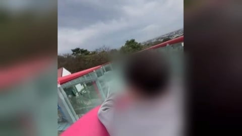 母子體驗「漂漂河」突卡住 業者:疑「這原因」釀受困