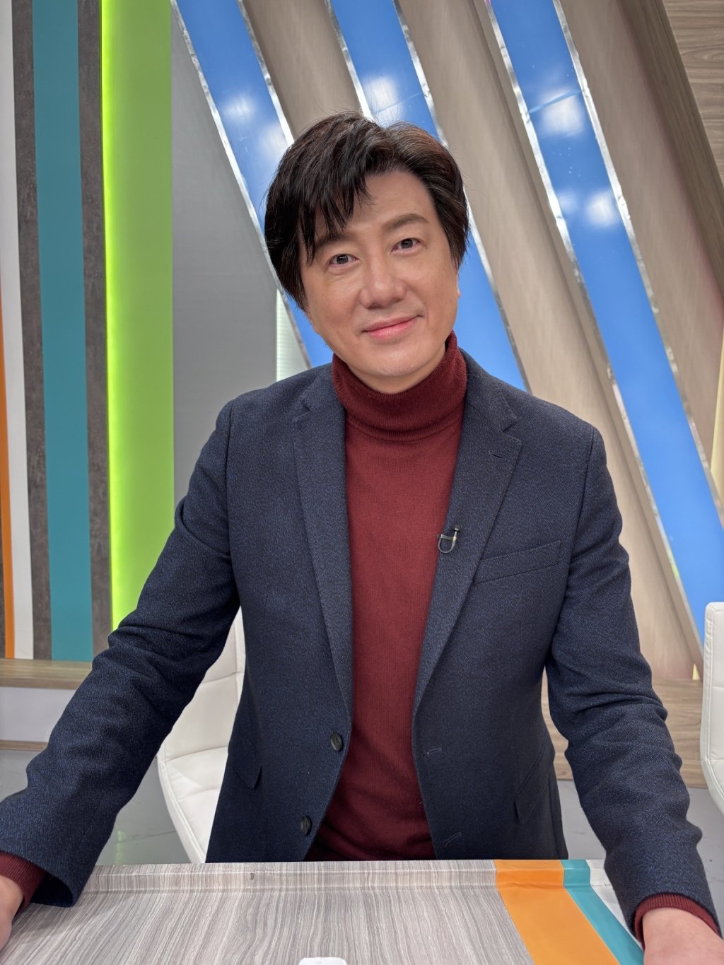 (影)／吳皓昇工作壓力大 引發「這個症狀」要靠抑酸劑減緩？