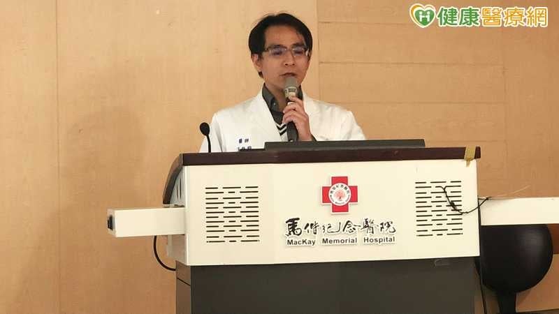 曾一餐嗑50顆水餃「靠吃紓壓」胖到不孕　1方法助女甩30公斤當媽