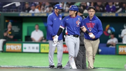 WBC陳傑憲遭球砸到骨裂！澳洲投手被罵到關IG　主播痛批：很沒品