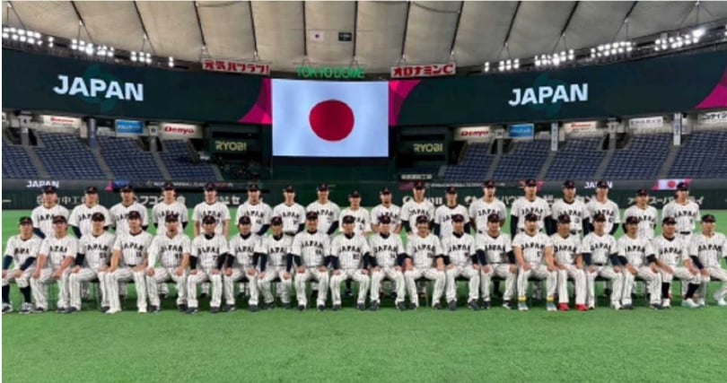 大谷翔平賽前分享日本隊全員合照，為經典賽台日戰提前造勢。（圖／翻攝自IG，shoheiohtani）