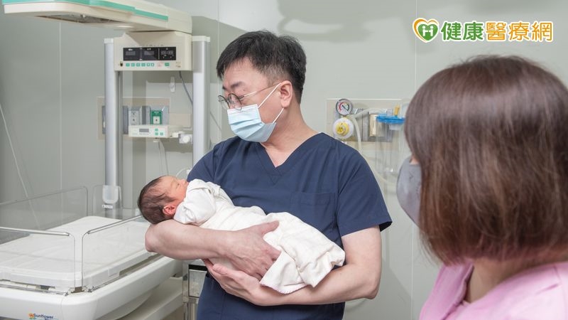 晚婚晚育成趨勢　高齡產婦比例增！醫解析產檢重點、破解孕期迷思