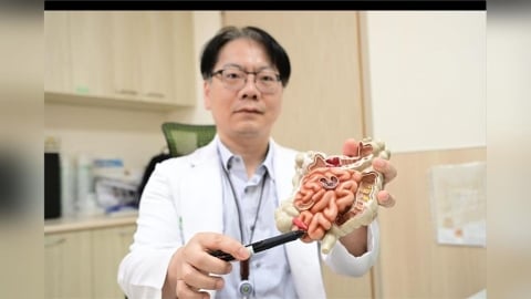 4旬婦車禍擦撞送醫   意外揪直腸長10公分大罕見「腸尾囊腫」！