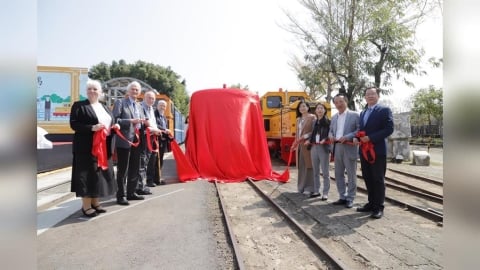 英國蒸汽火車緣起！台糖80周年糖鐵再次鳴笛　「台英友好列車」啟動