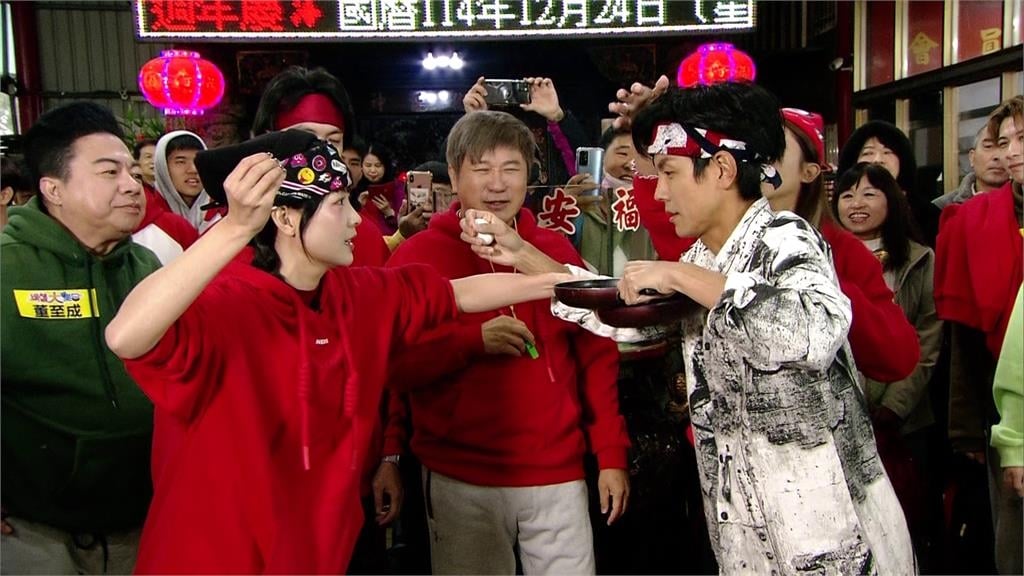 胡瓜舞蹈出題太多地板動作整到自己！籃籃被砸蛋居然是生蛋