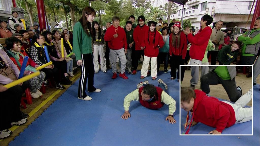 胡瓜舞蹈出題太多地板動作整到自己！籃籃被砸蛋居然是生蛋