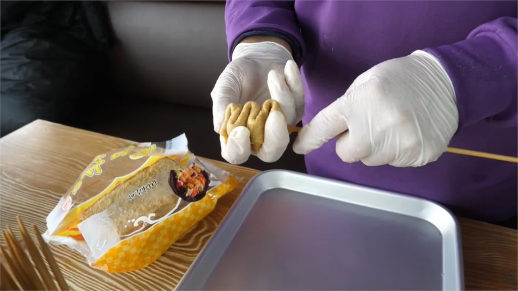 她在南韓路邊攤目睹「1事」原地尖叫！網加碼曝：阿珠嬤會把「這個」倒回去…