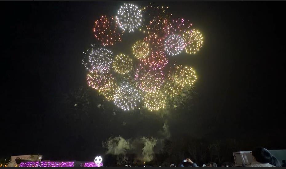 麥寮燈節閉幕煙火秀耀夜空　點亮「風頭水尾」升級指標