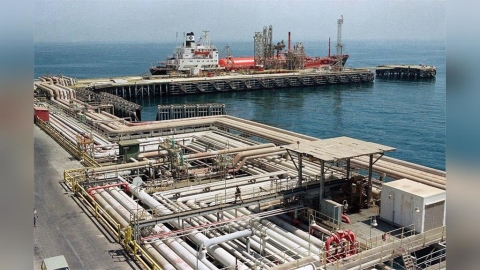 伊朗掐住荷莫茲海峽　中東這兩條油管成為全球能源救命索