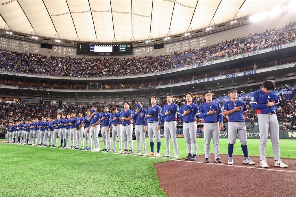 經典賽／台灣隊返台「陳傑憲吐心聲」！機上廣播感謝球迷：把東蛋變主場不容易