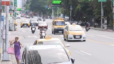 日遊客來台灣「手機不見」急求救！計程司機「1超帥方法」秒找回⋯網讚：超神