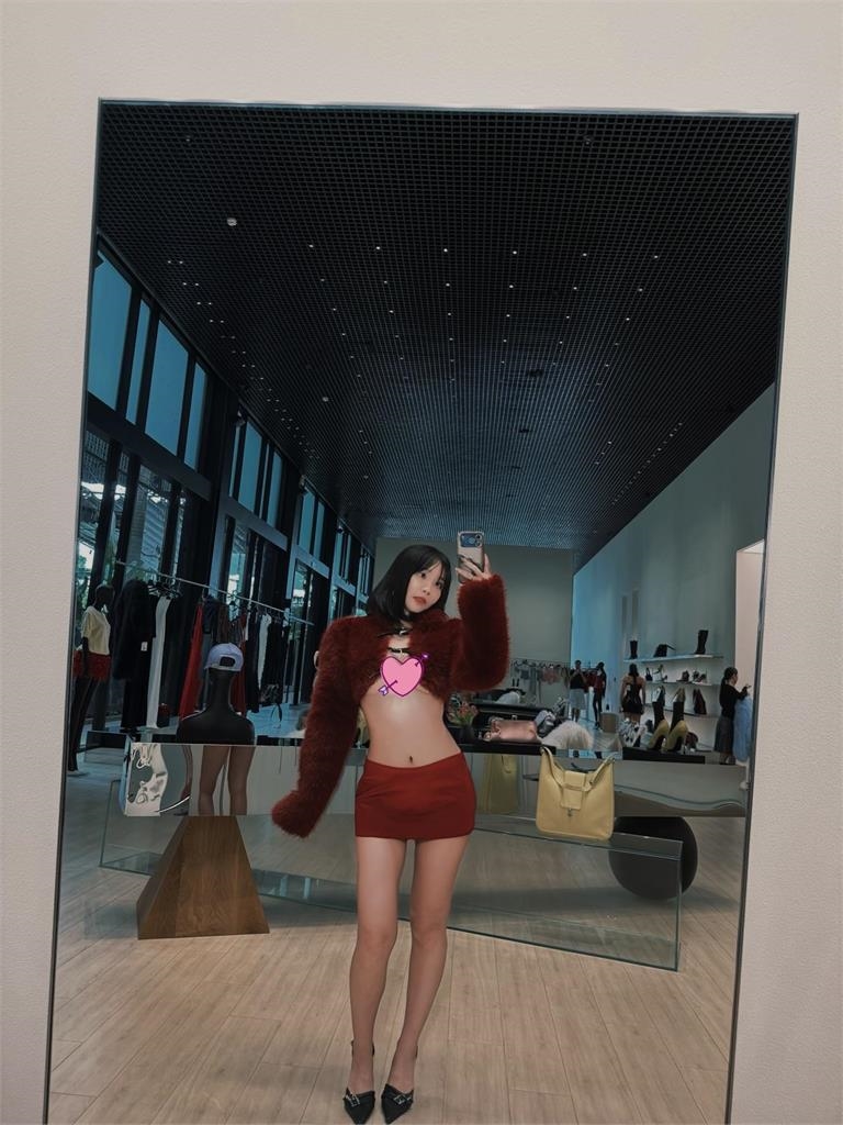 陳芳語大尺度中空「裡面全裸」畫面曝光！掉出大U型麻糬…萬網看呆：直接大辣