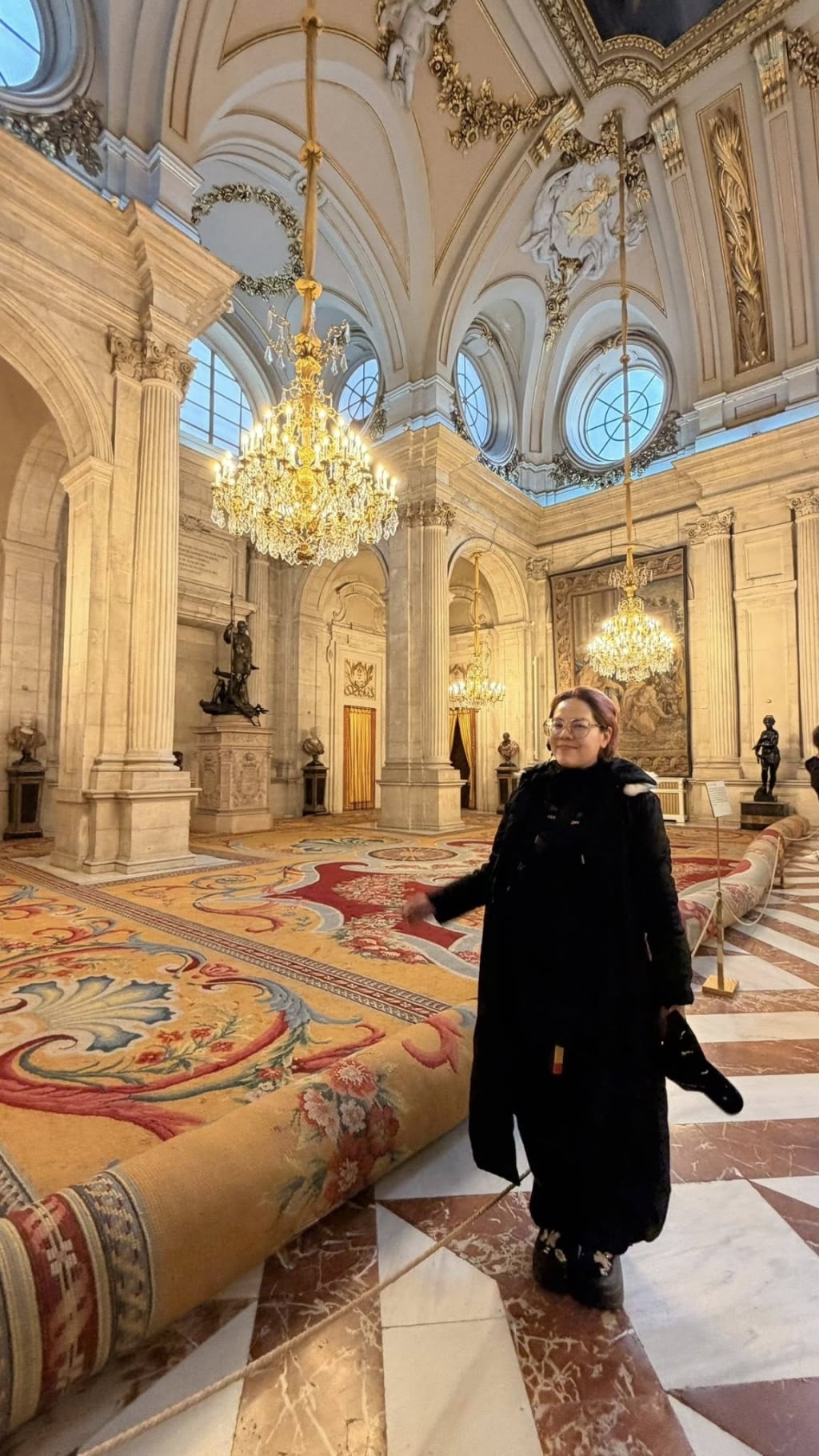 錦雯老公「掏20萬元」帶她飛西班牙散心！曝背後感動小故事