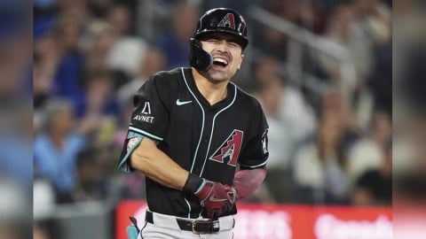 MLB(影)／「卡仔」因傷缺席經典賽復原神速！已拿「戰斧球棒」重返春訓比賽