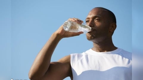口渴不是好指標　營養師解析補水3關鍵
