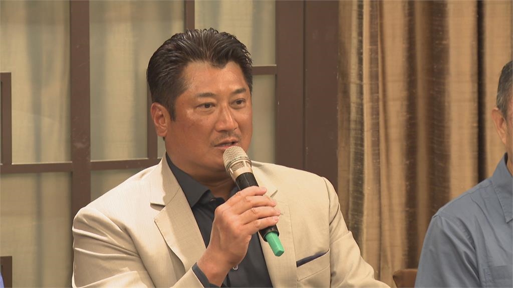 辜仲諒將任滿「郭智輝遭傳想接棒協理事長 」!本人回應「曝未來佈局」:一直熱愛