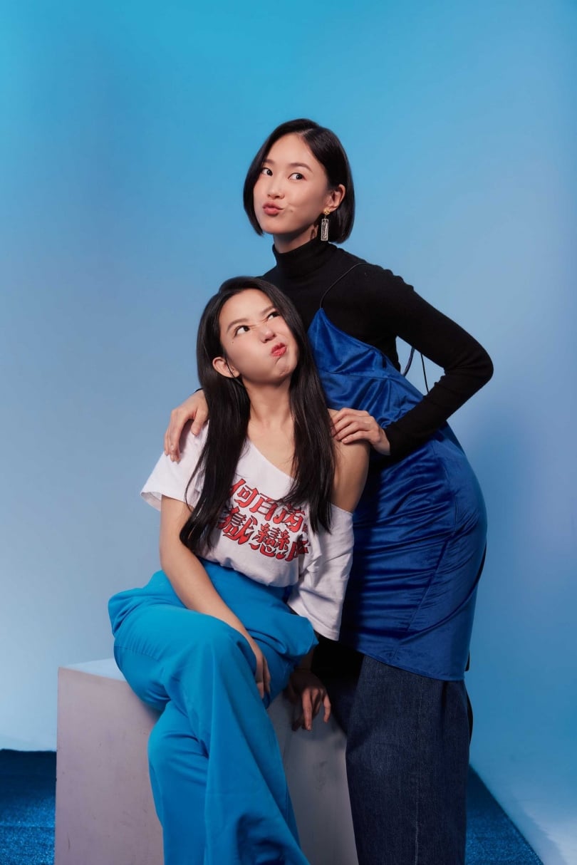 郭書瑤、鍾瑶一同登上網路節目《OMO調查局》。（圖／快電商提供）