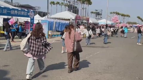 高雄櫻花季開跑 天天有大咖、粉絲期待