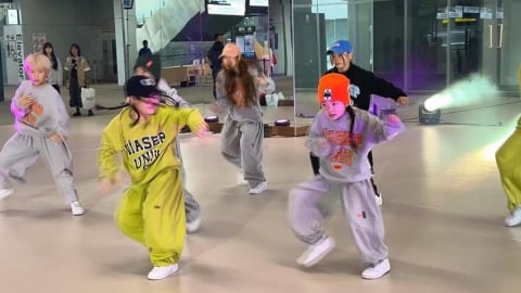 獨家！全新高雄車站一大亮點　「360度鏡面空間」成練舞聖地