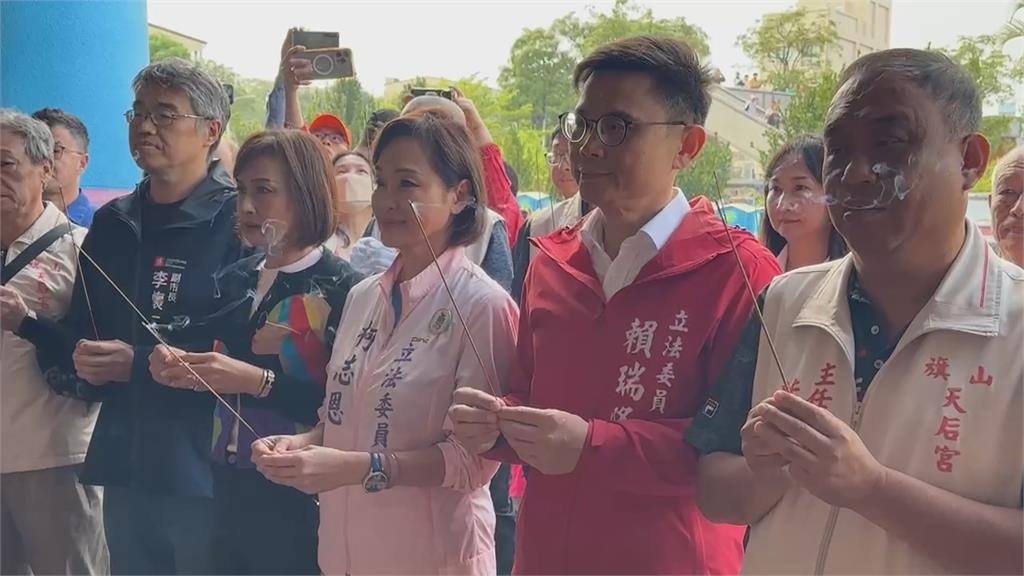 白沙屯媽祖起駕! 市長參選人﹑立委恭迎扶轎