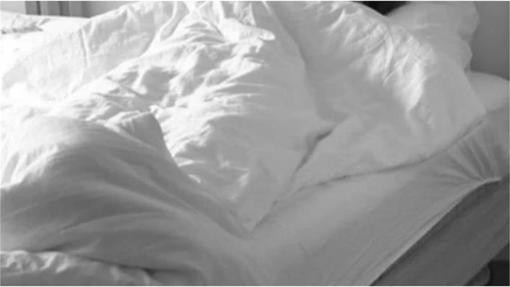 40歲男聊到重點就「一秒睡著」？醫揭致命風險「恐突發心肌梗塞」！