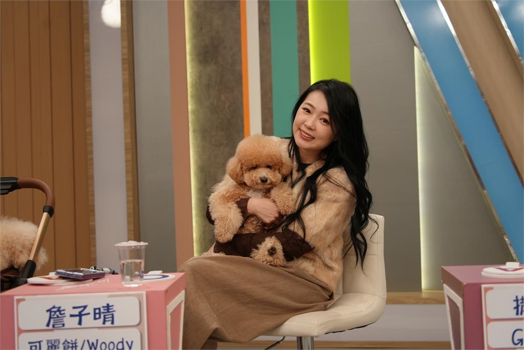 撒基努愛犬突然不吃不喝！罪魁禍首竟然是「啃毛毯」