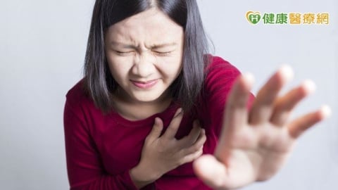 少女胸痛就醫竟是急性肺栓塞　醫：不排除與服避孕藥有關