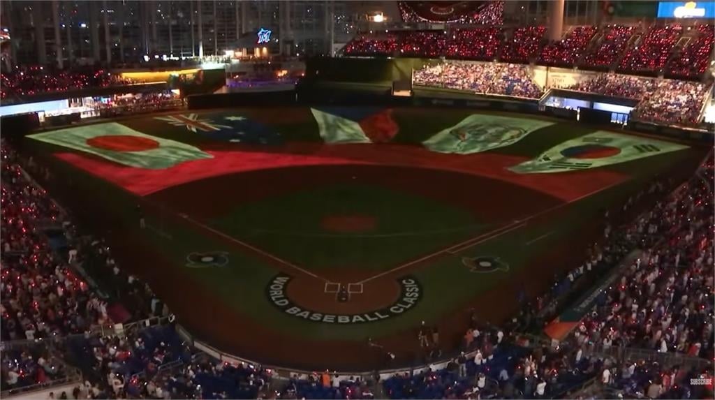 經典賽(影)／睡過頭的現在趕快來看！台灣隊會旗飄揚冠軍戰「339秒開場投影大秀」