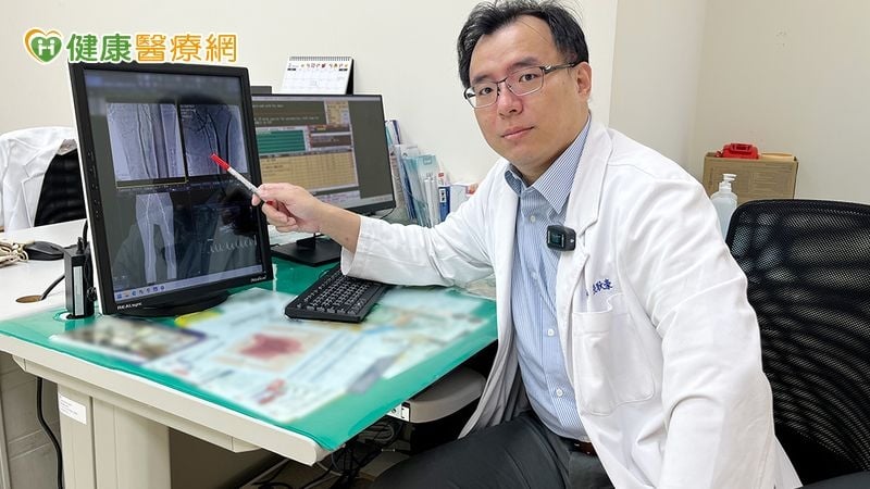 左腳掌發紫冰冷又劇痛　九旬糖友左腿險截肢