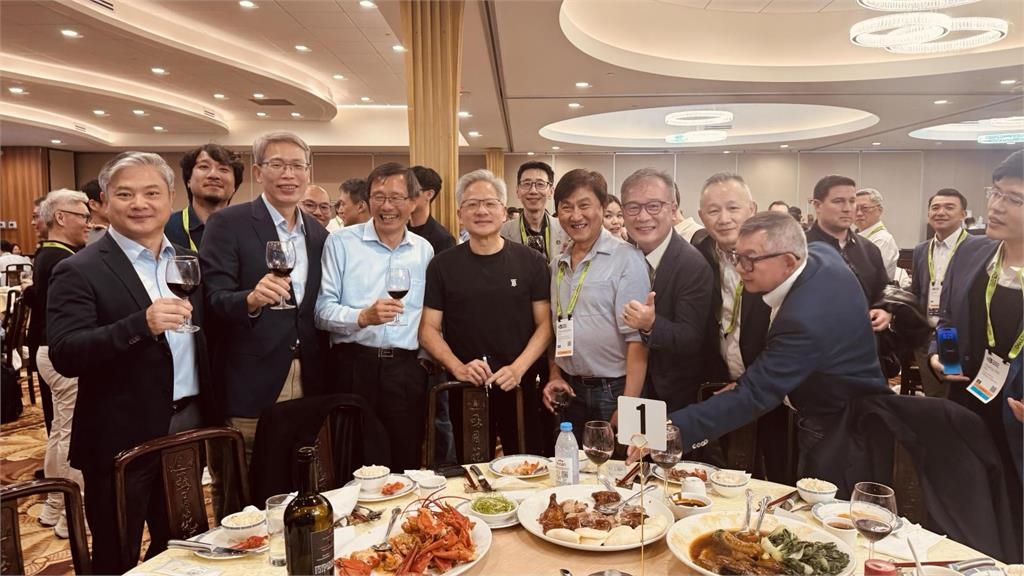 快新聞／「兆元宴」美國登場！輝達GTC黃仁勳宴請台廠供應鏈　鴻海劉揚偉等人現身