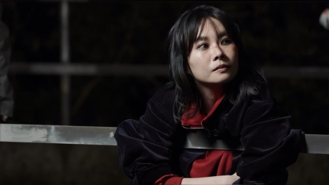 金曲歌后變動作片演員!鄭宜農挑戰打戲爆「流血意外」 強忍一小時完成演出