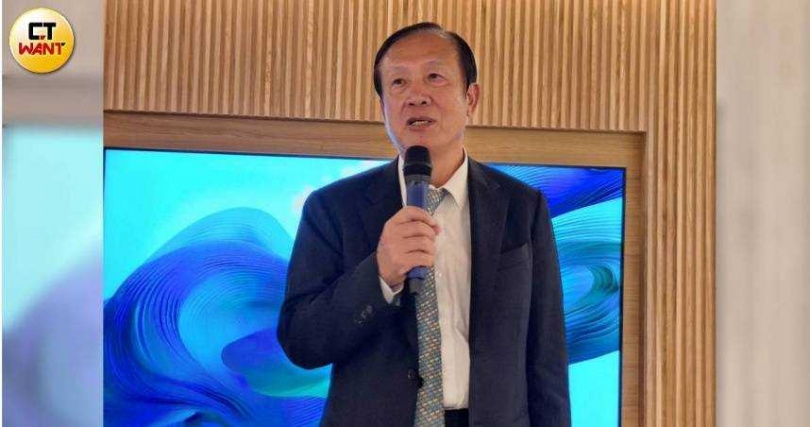 去年全台觀光旅館營收共634.6億元，而台北市就占總量的一半，商總榮譽理事長賴正鎰認為觀光政策應調整，避免出現城鄉差距。（圖／林榮芳攝）