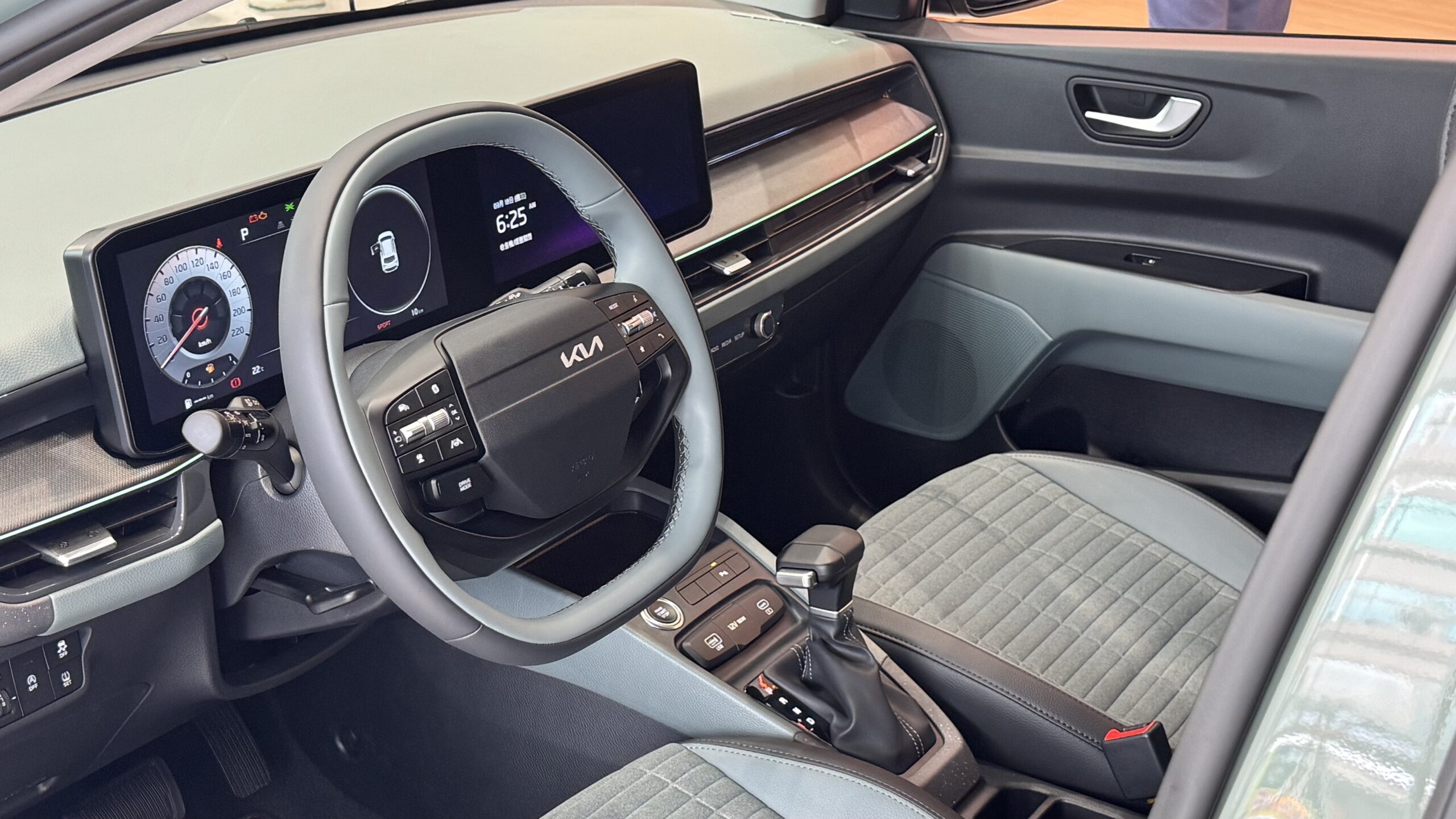 小休旅市佔破24%！Kia The new Stonic 79.9 萬起上市，配備升級逾12 萬