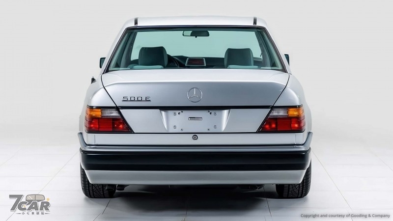 Jerry Seinfeld 舊藏，Mercedes-Benz 500E 拍賣創高價