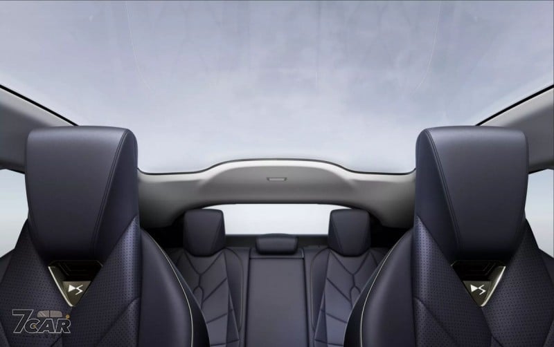 導入 STLA Medium 平台、全新 DS N°7 正式發表