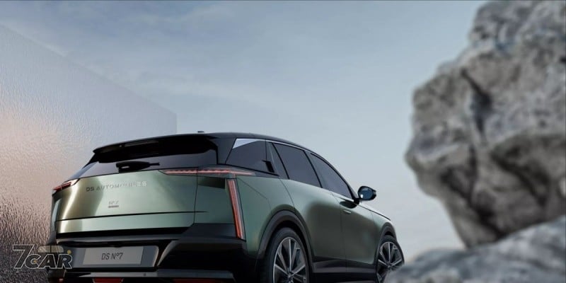 導入 STLA Medium 平台、全新 DS N°7 正式發表