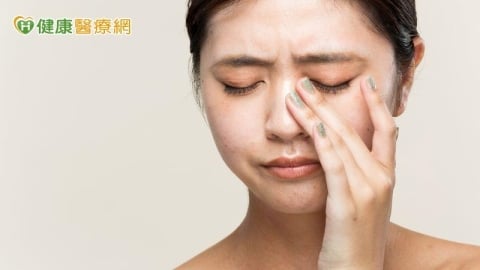 臉部持續針扎電擊感恐為神經病變　醫籲：及早檢查治療