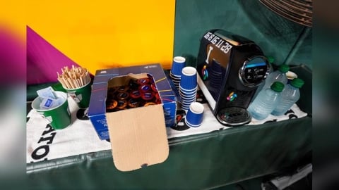 經典賽(影)／義大利開轟喝濃縮咖啡慶祝！球員休息區角落咖啡機已在網上拍賣