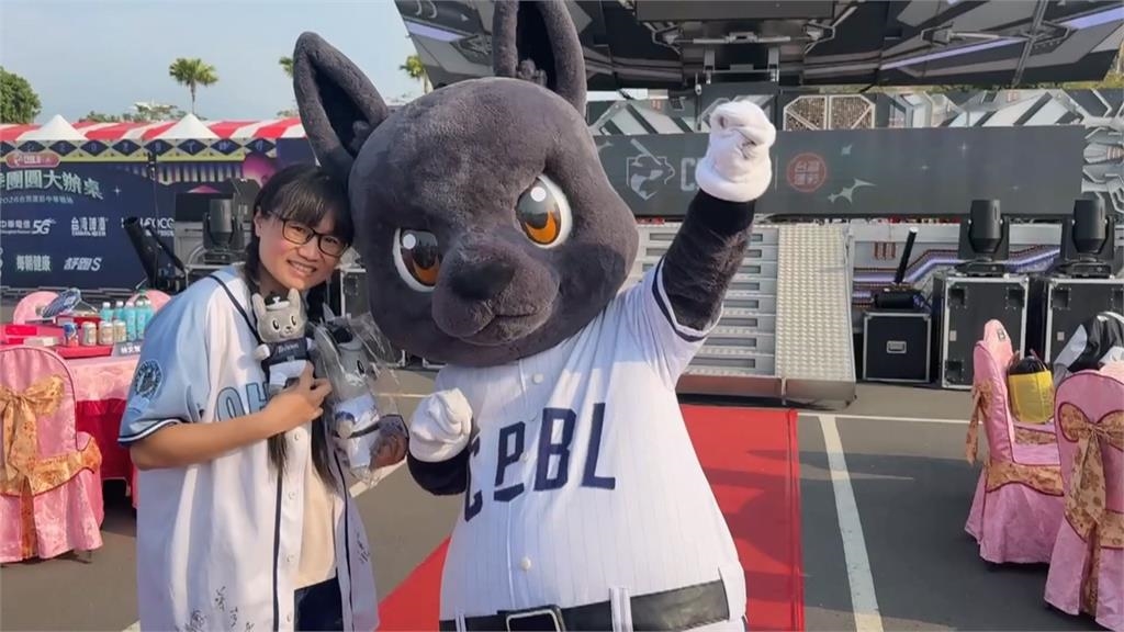 一起TeamTaiwan！中職將開打　大辦桌席開200桌為賽季暖身