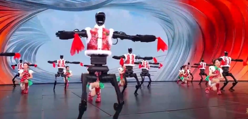 魏哲家酸「中國機器人跳來跳去」：沒用、好看而已！小粉紅崩潰嗆：再牛也是…