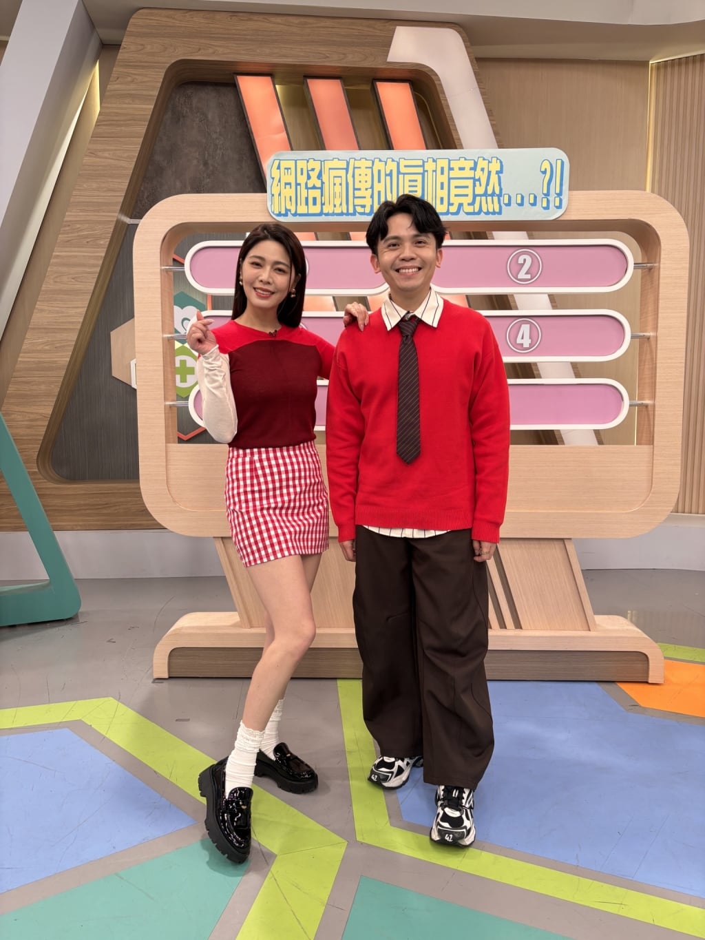 (影)／李新與老公約會地點都在復健科路上 洗澡洗一半手指無法掌握？