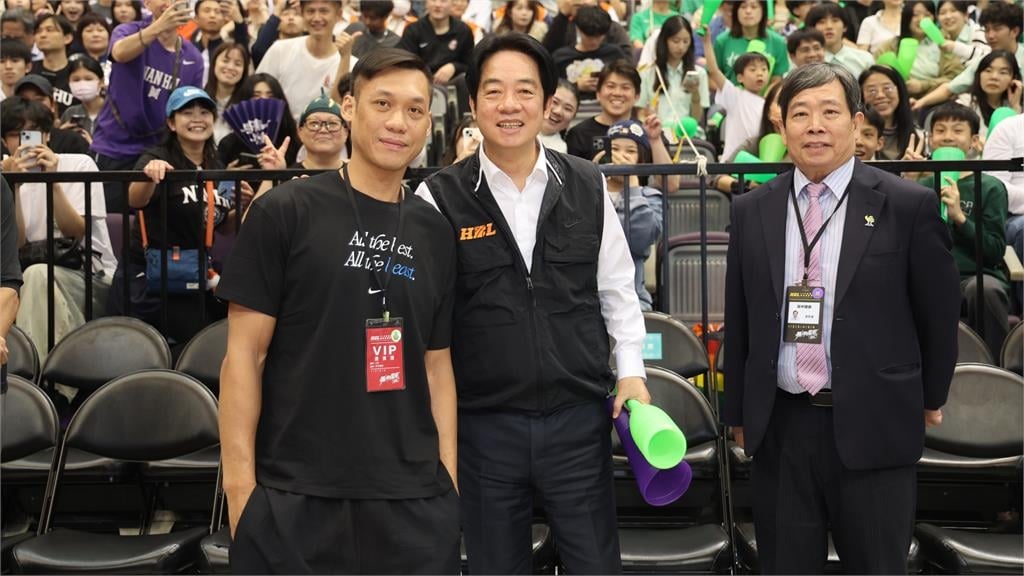 HBL(影)/來場勘引退賽場地?林志傑小巨蛋坐賴清德總統隔壁 網驚:看球壓力大