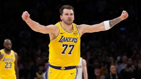 NBA(影)／D77不用禁賽了！唐西奇遭對手問候媽媽　聯盟罕見撤銷技術犯規